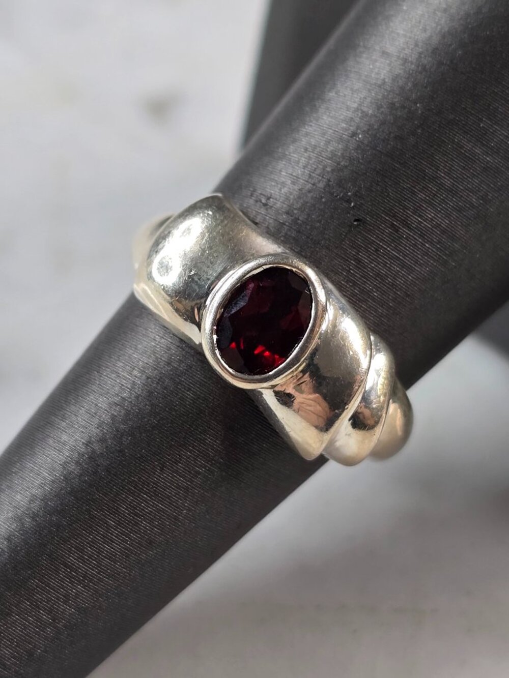 Womens Vintage Estate Sterling Silver Garnet Ring 4.4g #E4177